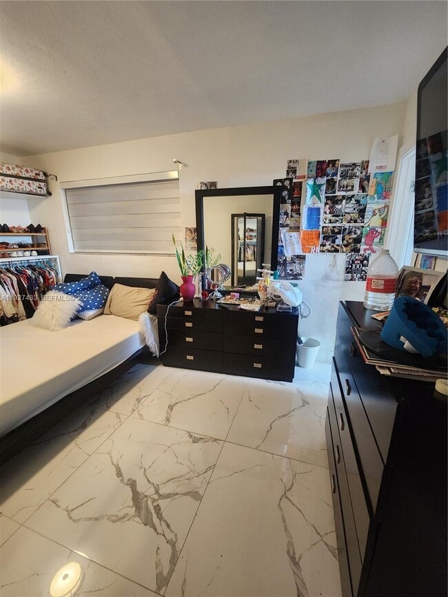 Foto del edificio - 1645 SW 83rd Ct.