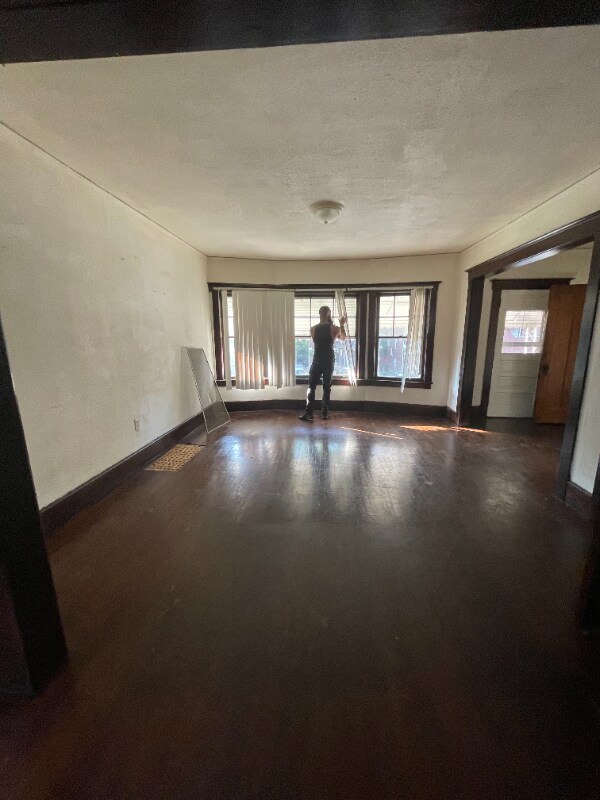 Building Photo - 2963 Vicksburg St