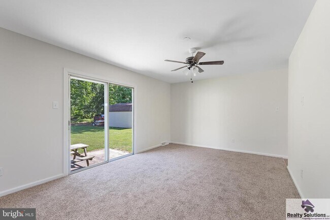 Foto del edificio - 353 Blackwood Clementon Rd