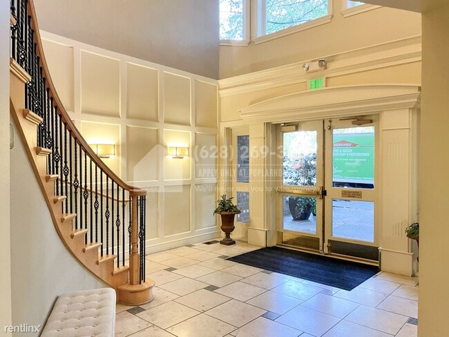 Building Photo - Studio, 1 bath Condo - 1525 Northwest 57th...