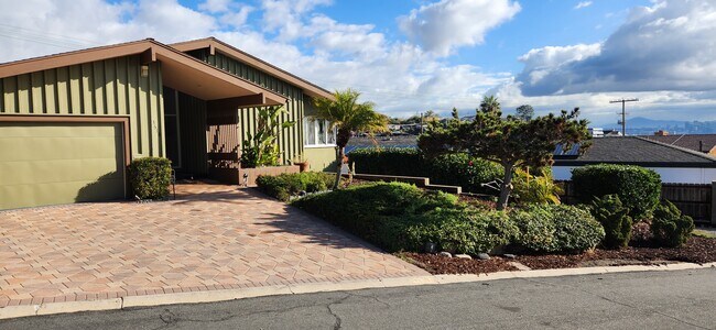 Foto del edificio - 3516 Lowell Way