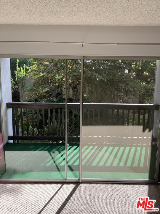 Foto del edificio - 1115 Raintree Cir