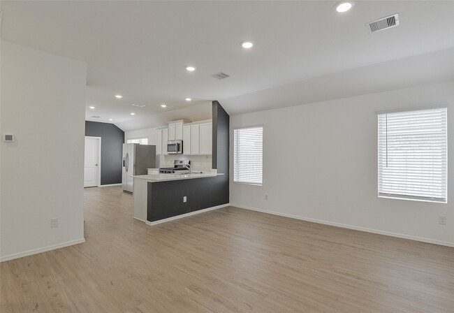 Building Photo - 19417 Rosali Meadow Dr