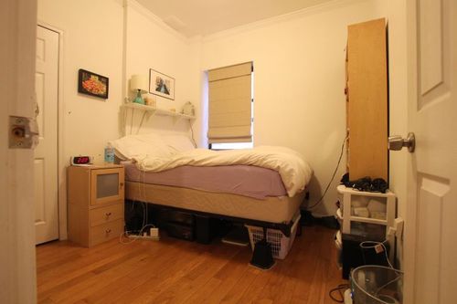 Foto del edificio - 238 E 14th St