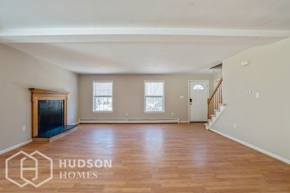 Foto del edificio - NOW AVAILABLE! 34 Kent Rd, Westminster, MA...