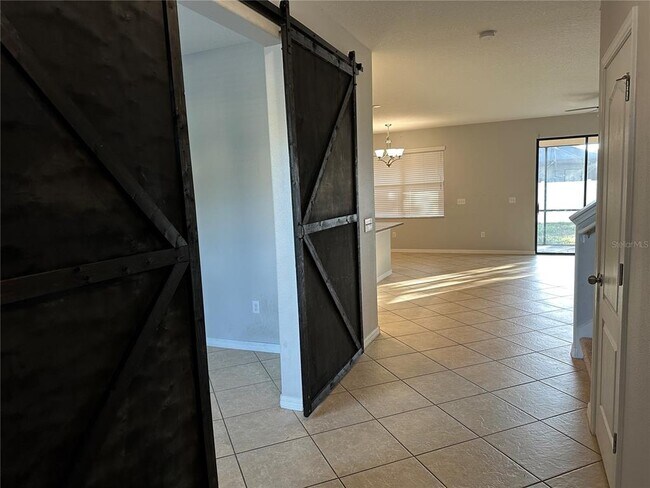 Foto del edificio - 13238 Wellington Hills Dr