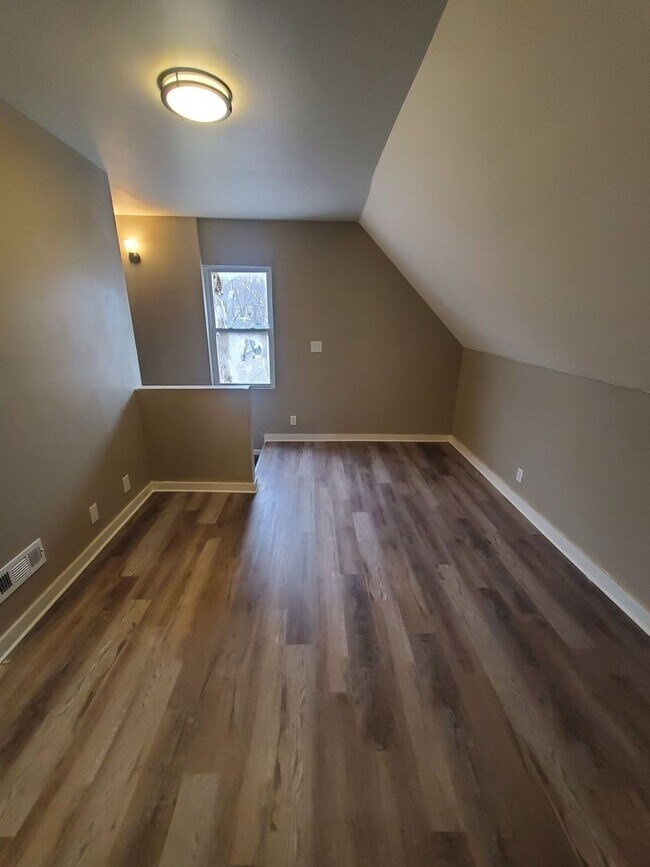 Foto del edificio - 2 Bedroom Single Family