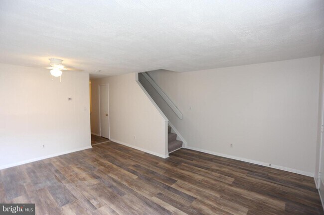 Building Photo - 417 N Wolfe St