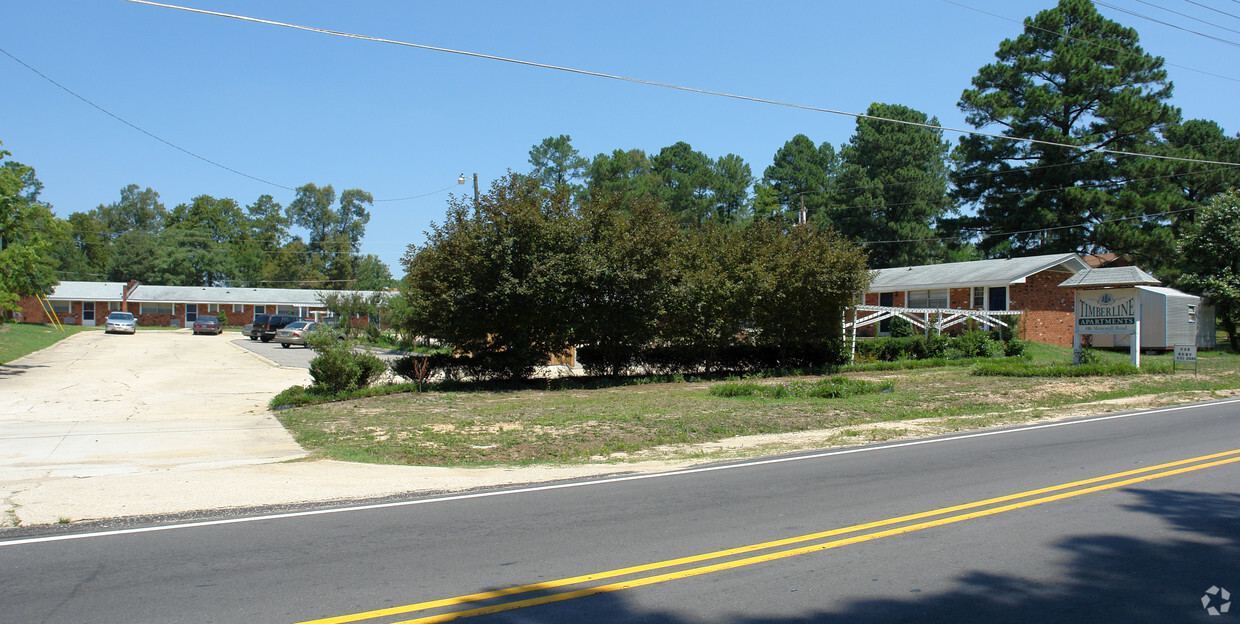 Primary Photo - Timberline Apartments