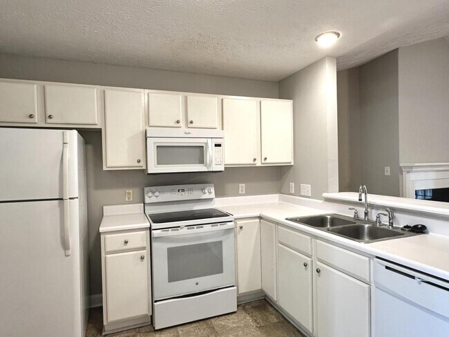 Foto del edificio - 332 Bubble Creek Ct