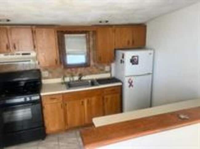 Erez Almog - Gilmore Street - Erez Almog - Gilmore Street Apartment