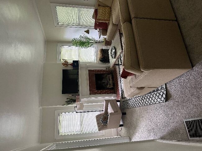 Foto del edificio - Great Area close to Chevy Chase