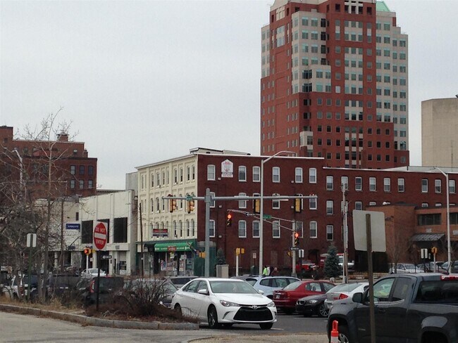 Building Photo - 64 Merrimack St