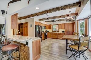 Building Photo - W337S5026 Chipmunk Ln