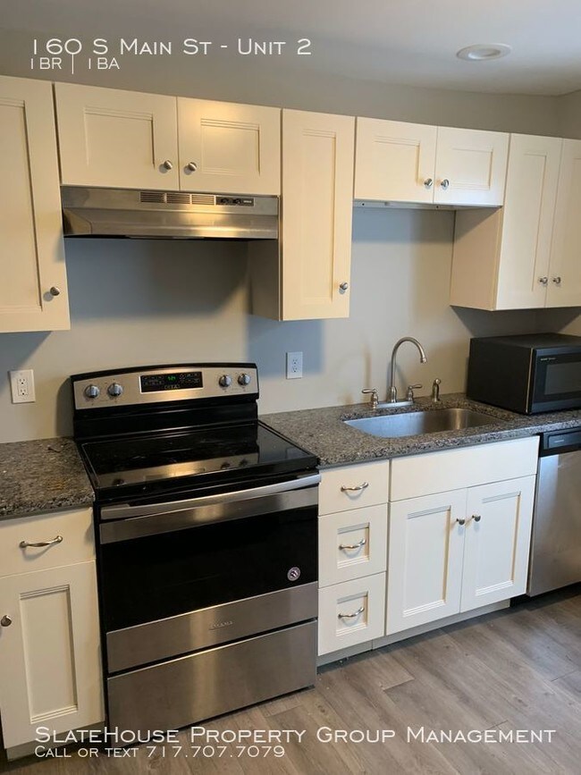 Foto del edificio - Beautiful one bedroom apt fully remodeled !