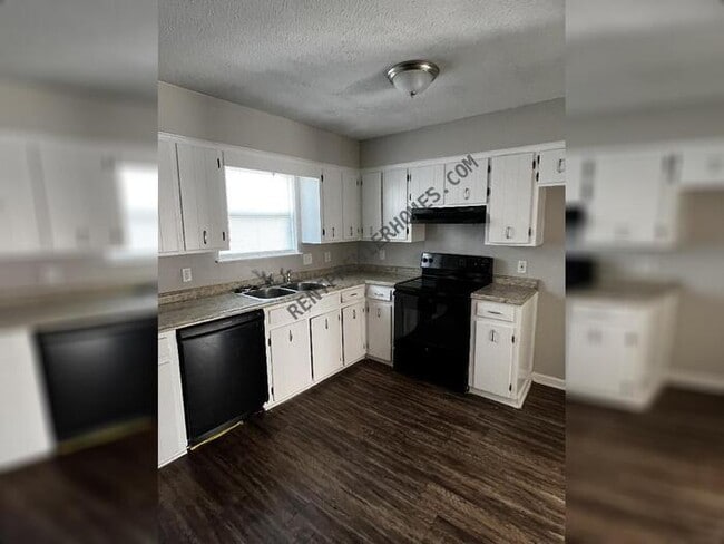 Foto del edificio - 2760 Koko Dr