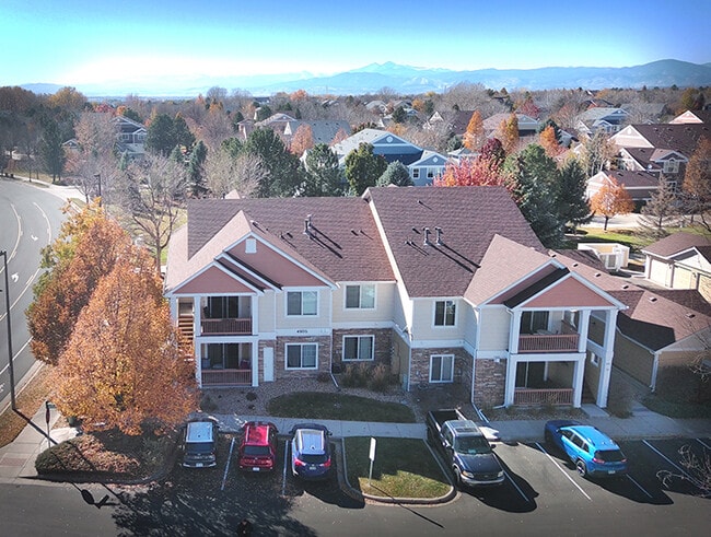 Building Photo - 4605 Hahns Peak Dr