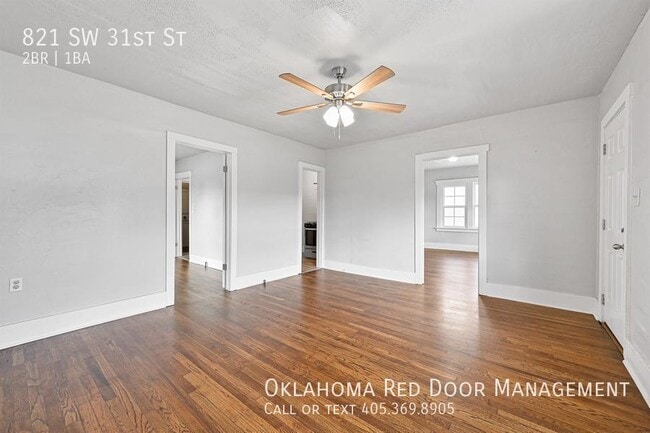 Foto del edificio - 821 SW 31st St