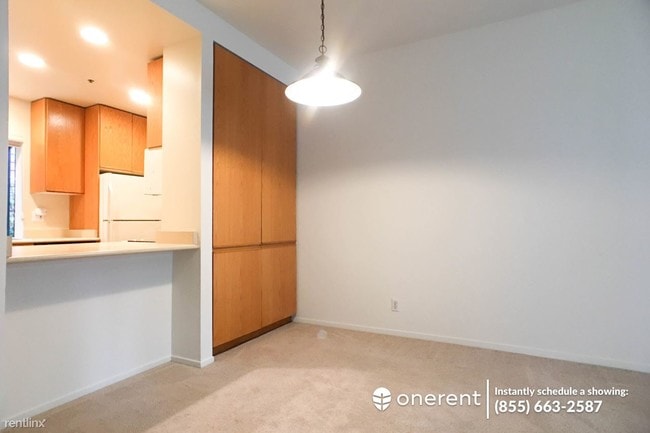 Building Photo - 4250 El Camino Real