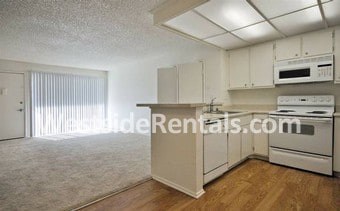 Foto principal - 10025 De Soto Ave