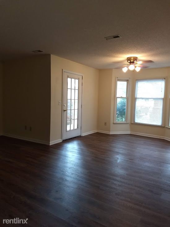 Building Photo - 2 br, 2 bath Condo - 10238 Rose Meadow Dr.