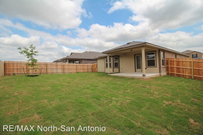 Building Photo - 3 br, 2.5 bath House - 8735 Finlandia Rock