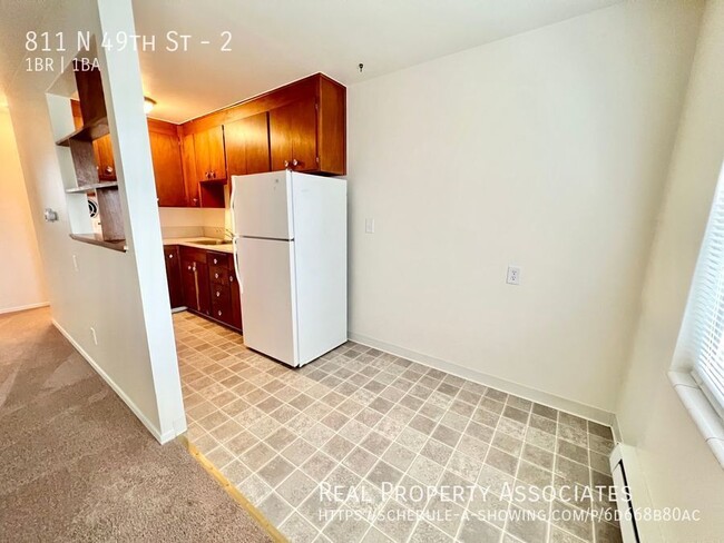 Building Photo - Lovely Wallingford/Fremont 1-Bed Apartment...