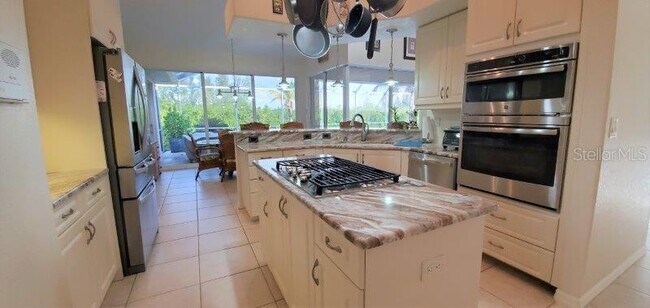 Building Photo - 1430 Wren Ct