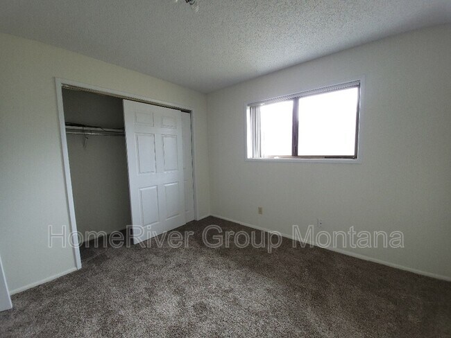 Foto del edificio - 2327 55th St