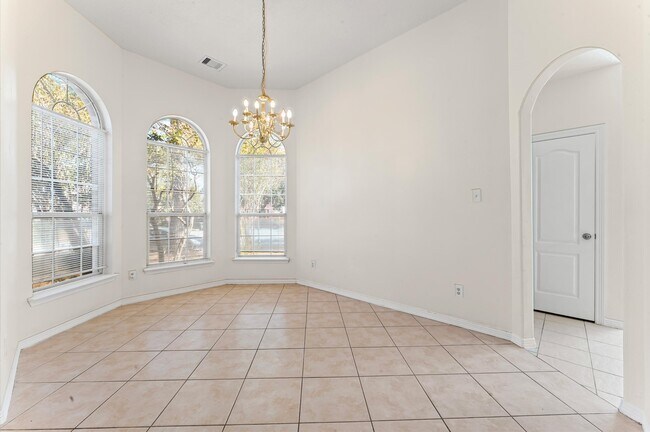 Foto del edificio - 12011 Cobbs Creek Ct