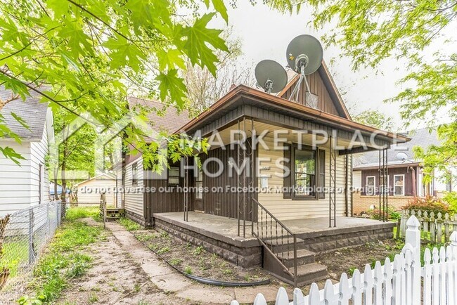 Foto del edificio - 1445 5th Ave