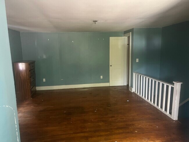 Building Photo - 1621 Catherine Dr