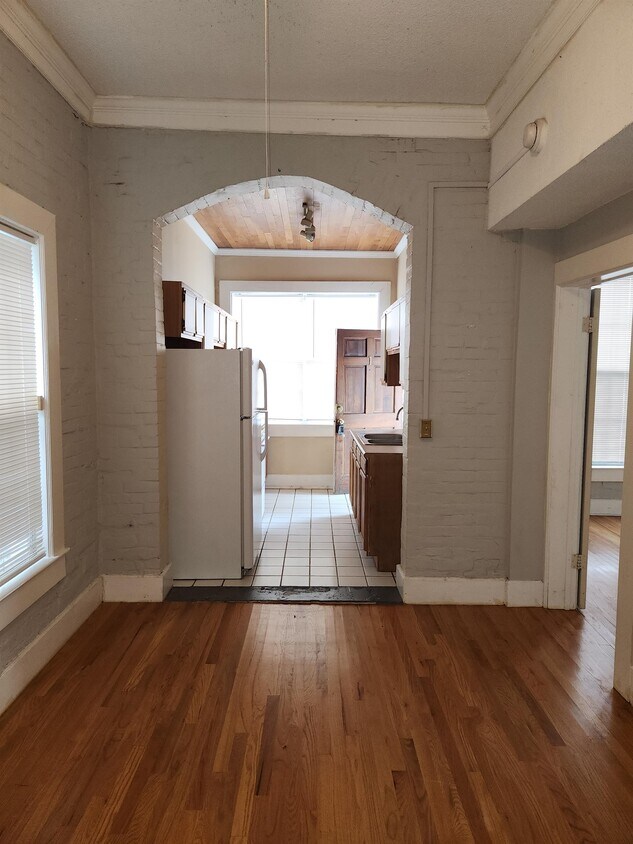 Foto principal - 607 Lindsay St