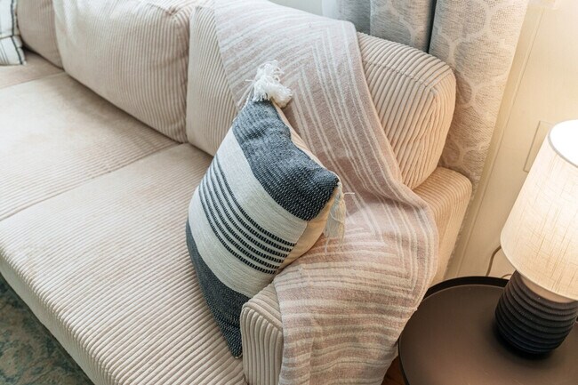 Building Photo - 26 Finley St