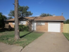 Building Photo - 1209 Heather St