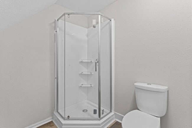 Building Photo - 111 S Vine St