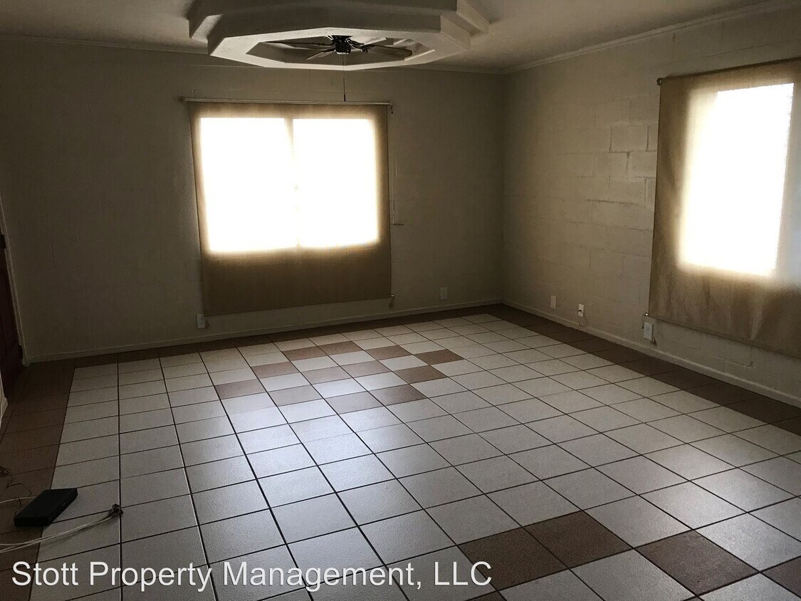 Building Photo - 1 br, 1 bath Apartment - 1224 Haloa Drive