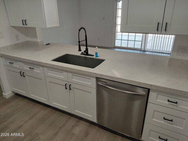 Foto del edificio - 3903 S Juniper St
