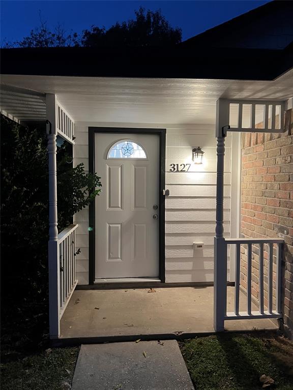 Building Photo - 3127 Forestbrook Dr