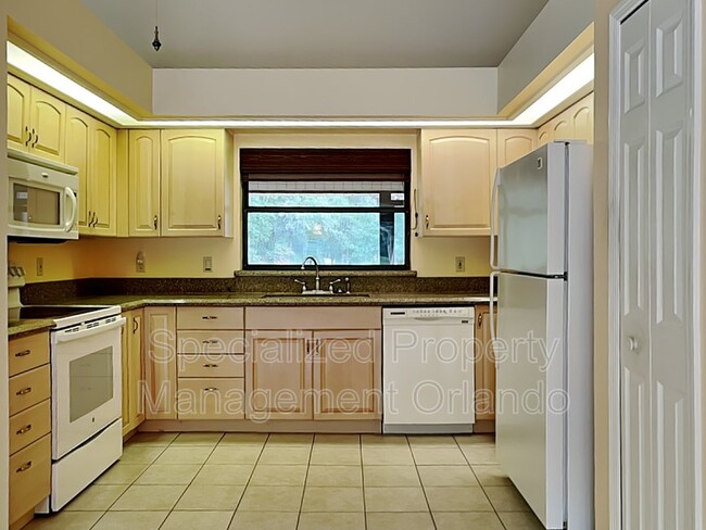 Building Photo - 5724 Maggiore Trail