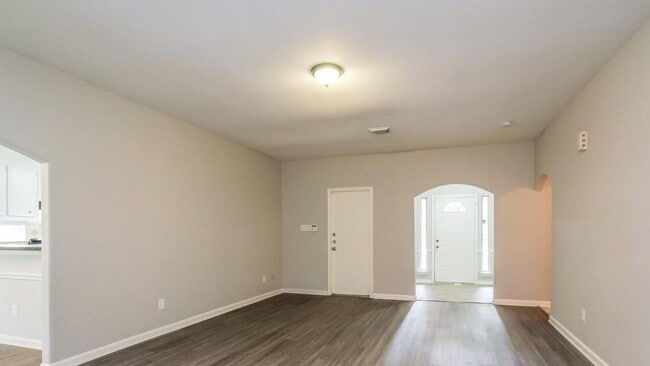 Building Photo - 14017 Rawlings St