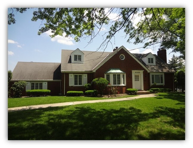 The Oaks Apartments Rentals Cincinnati, OH