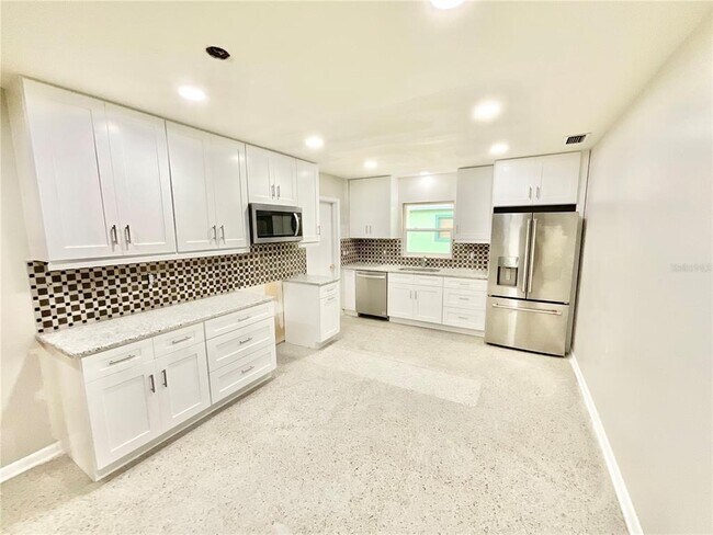 Building Photo - 6414 Murray Hill Dr
