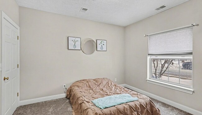 Foto del edificio - 288 W Saginaw St