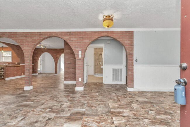 Foto del edificio - 602 Everett St