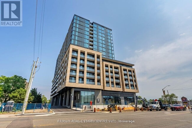 Building Photo - 86 Dundas St E