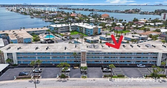 Building Photo - 6161 Gulf Winds Dr