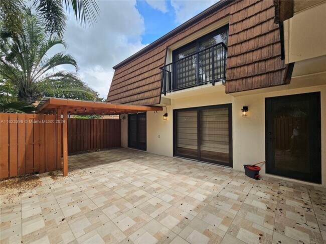 Foto del edificio - 9115 SW 20th Ct