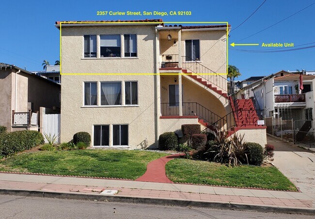 Building Photo - 2357 Curlew St