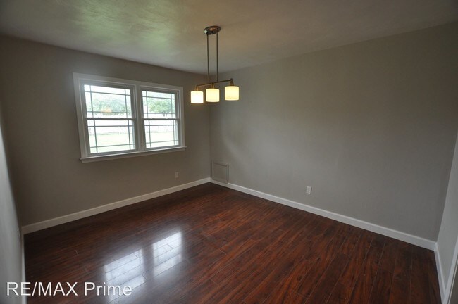 Building Photo - 3 br, 2 bath House - 4794 Christopher Arch